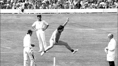Aussies Invented Streaking - Did You Know?